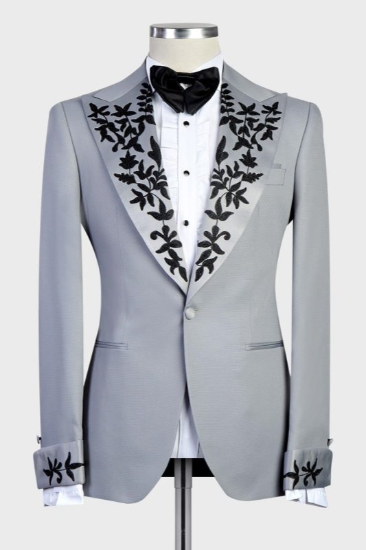 Theodore Gray Wedding Men Suits With Chic Peaked Lapel 