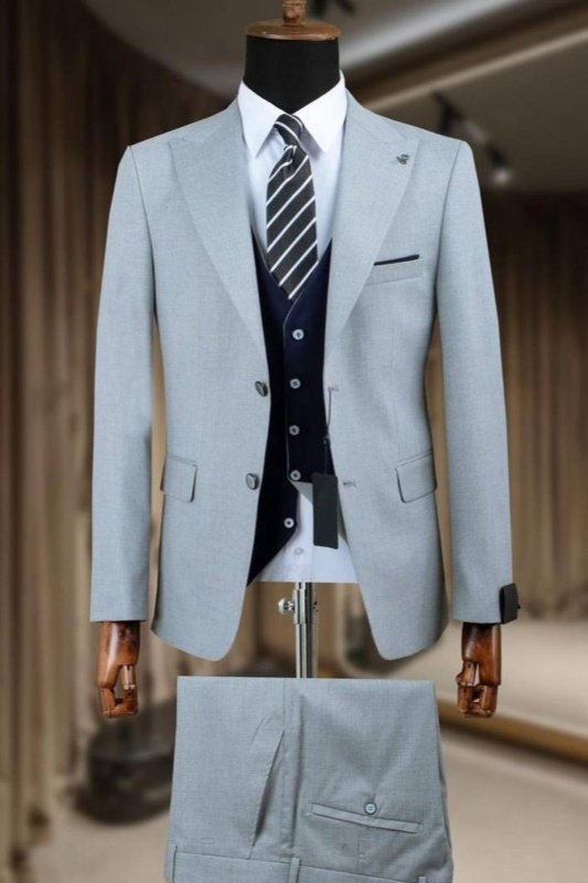 Toby Light Gray Peaked Lapel Three Pieces Business Men Suits