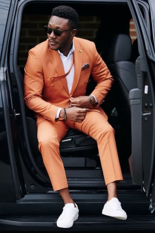 Barlow Chic Orange Peaked Lapel Prom Men Suits